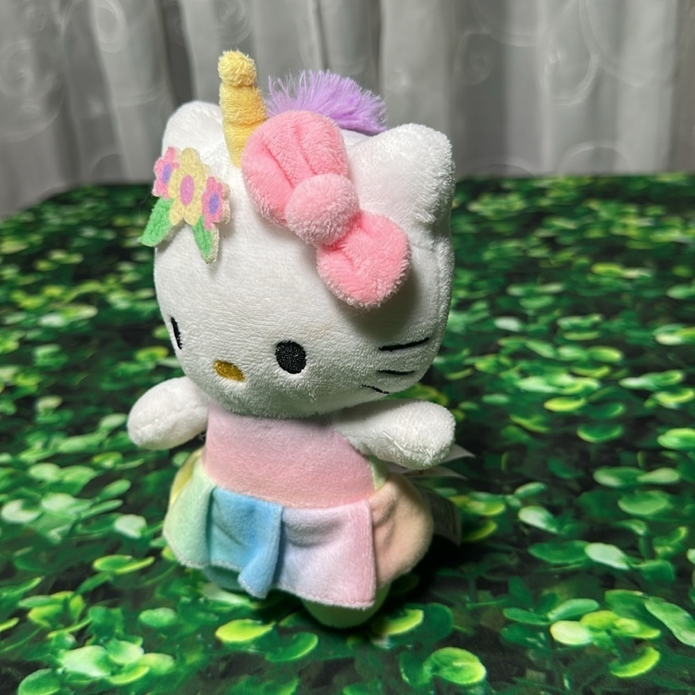 Fiesta Sanrio Hello Kitty Unicorn Flower Plush Toy 7” pastel rainbow - Picture 2 of 14